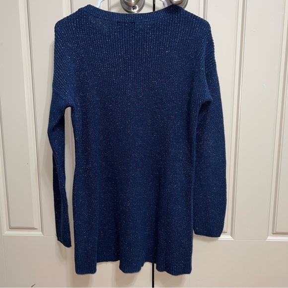 a.n.a. Women’s Glittery Navy Blue Long Sleeve Sweater Size Medium - Picture 5 of 7